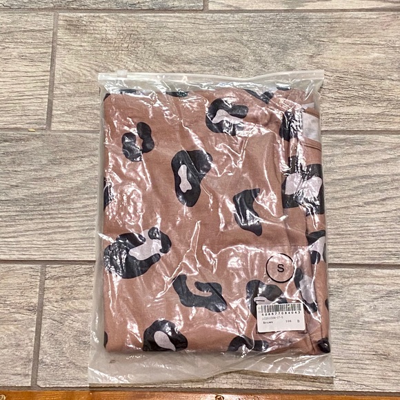 DEAR LOVER | Leopard Print Tunic - Picture 8 of 8